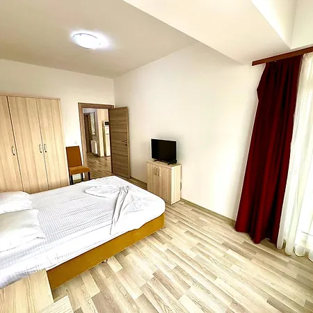 Summerland Seaview * Mamaia