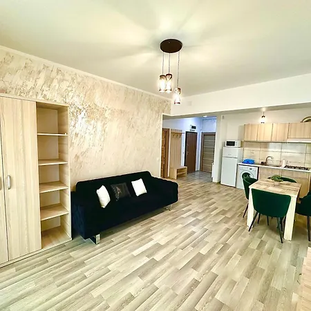Summerland Seaview Apartment Mamaia