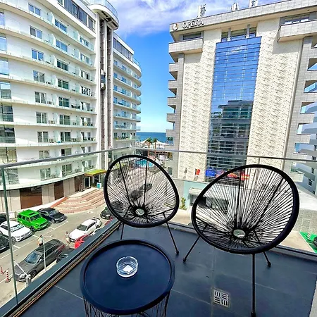 Summerland Seaview * Mamaia