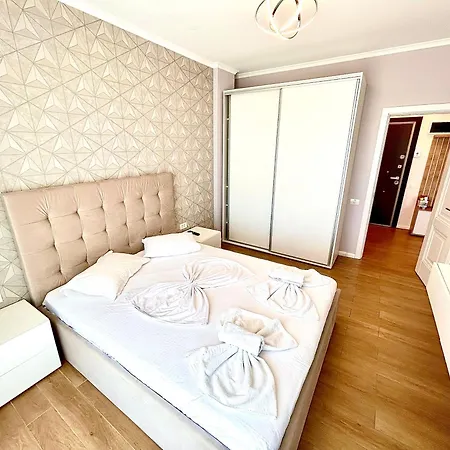 Summerland Seaview Appartamento Mamaia
