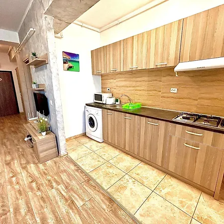 Summerland Seaview Apartment