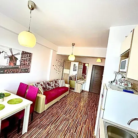 Apartment Summerland Seaview