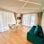 Summerland Seaview * Mamaia