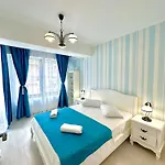 Summerland Seaview *