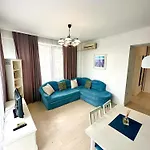 Summerland Seaview * Mamaia