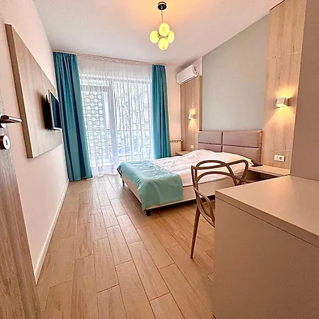 Summerland Seaview *