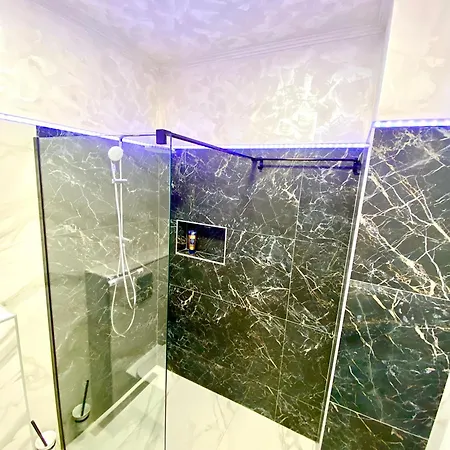 アパート Summerland Seaview ママイア